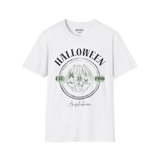 Halloween Graphic Tee, Spooky T-Shirt, Unisex Halloween Shirt, Frog Halloween Top, October 31st Gift, Frog Shirt